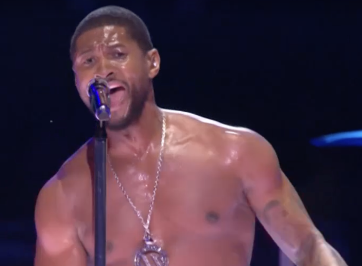 Usher Took off His Shirt During His Super Bowl Performance and Now My Ovaries Hurt